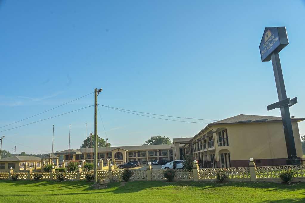 מרידיאן Americas Best Value Inn מראה חיצוני תמונה