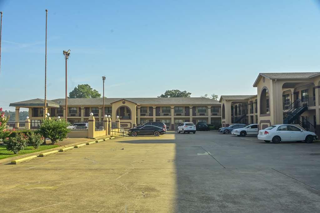 מרידיאן Americas Best Value Inn מראה חיצוני תמונה